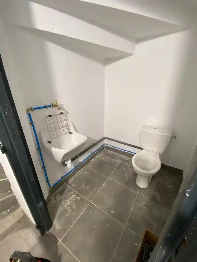 Salle de bain rénovée complète - BD Plomberie